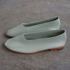 Martiniano Glove Flat Shoes in Sage Green size 37.5